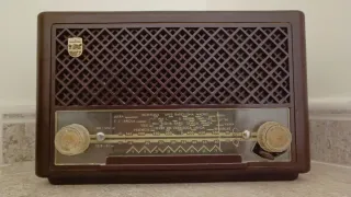 Radio Philips Antigua de válvulas