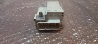 Relé Precalentamiento BMW E46 Siemens 2 247 665