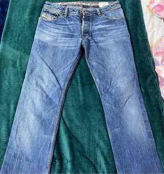 Vaqueros Diesel originales hombre. Como nuevos!!