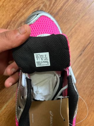 Asics Gel-Kayano 14 Rosas