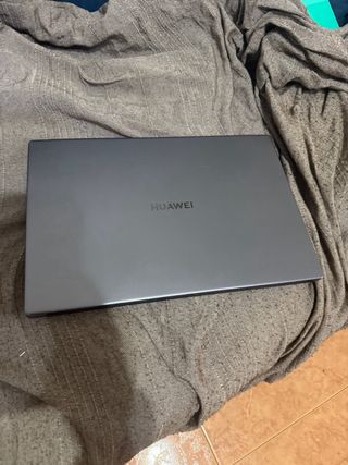 Huawei Matebook D14 2021 Gris Casi Nuevo