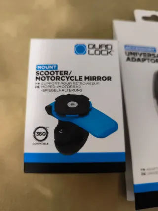 Quad Lock Soporte Espejo Moto/Scooter