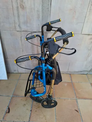 Andador KMINA plegable para adultos