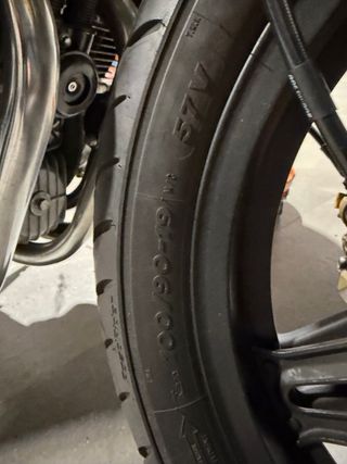 Llantas y neumáticos Honda CB 900 Bol d'Or