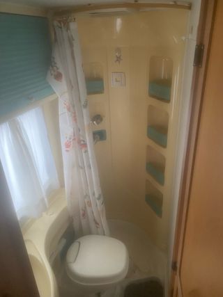 Autocaravana FIAT Ducato perfilada 1.9T Mc Louis