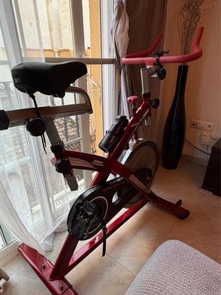 Bicicleta Spinning BH Sprint Bike Two Roja.