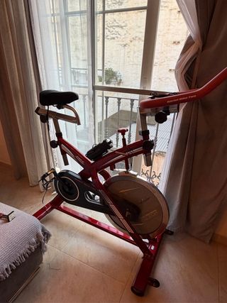 Bicicleta Spinning BH Sprint Bike Two Roja.