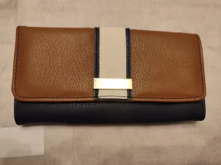 Carteira Avon Feminina