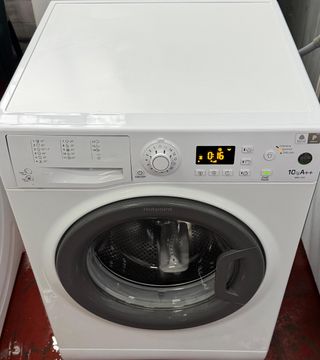 LAVADORA HOTPOINT DE 10 KILOS A++