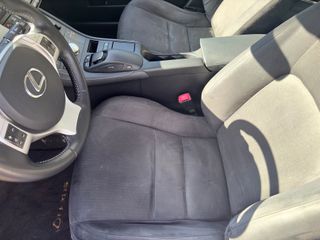 Lexus CT 200H EXECUTIVE NAVIBOX 136 CV