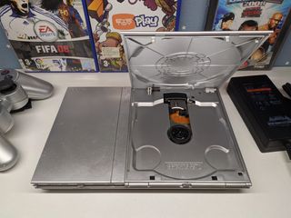 PS2 Slim Plateada Multiregion + Juegos + Eye Toy