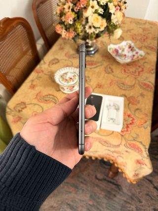 iPhone 11 Negro 128GB - Batería Nueva 100%