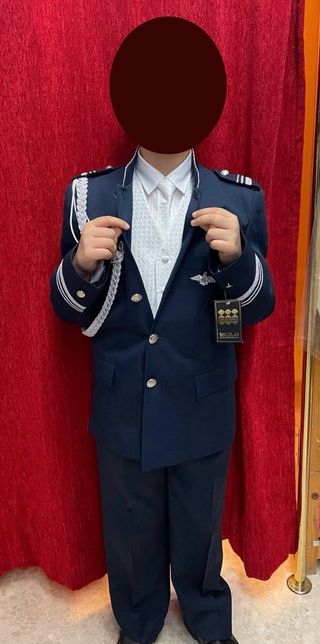 Traje de comunión azul marino niño