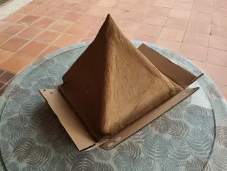 Pirámide artesanal con trampas. Ofertas??