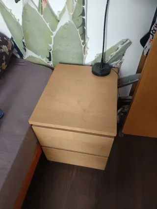 Dos mesitas de Noche Malm Ikea Madera