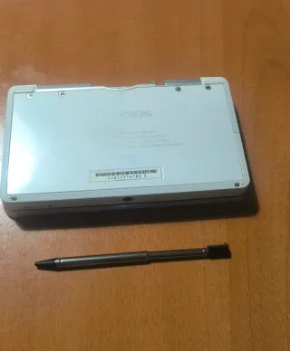 Nintendo 3DS Blanca + juegos