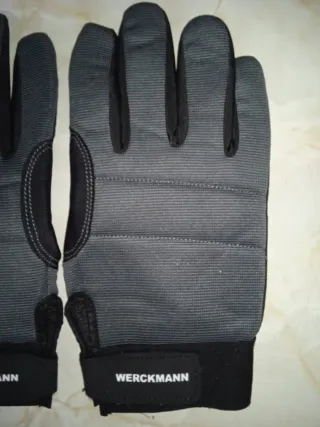 Guantes de moto WERCKMANN negros y grises