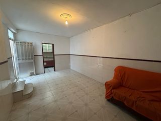 Se vende casa en Peñarroya