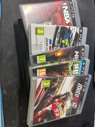 Consola PlayStation 3 PS3 con juegos.