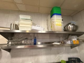 Estantería de Acero Inoxidable y Plástico