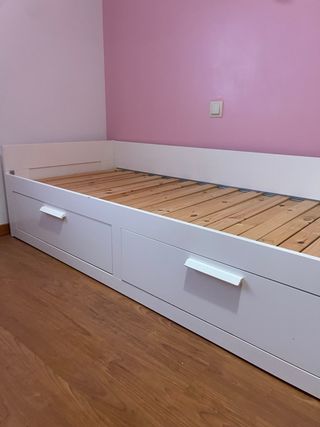 Cama Ikea Brimnes con cajones