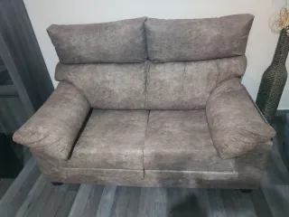 Sofá de 2 plazas