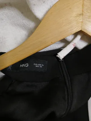 Mono largo negro y blanco