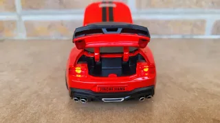 Ford Mustang Shelby GT a escala