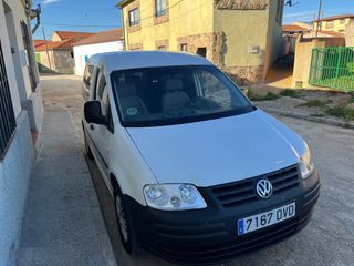Volkswagen Caddy 2006