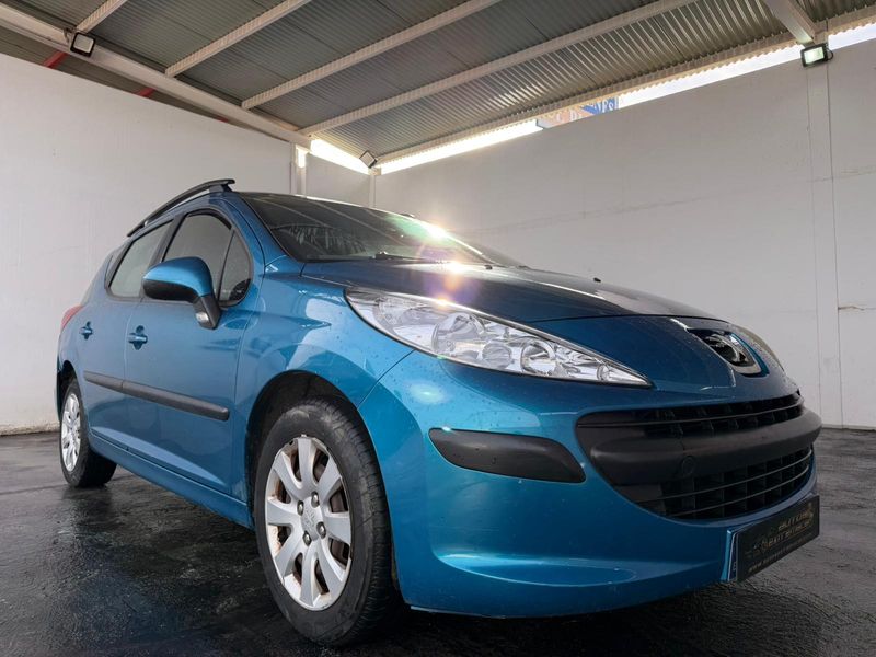 Peugeot 207 2008, foto 3