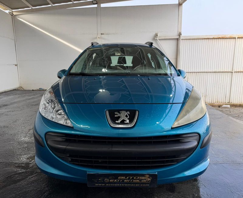 Peugeot 207 2008, foto 2