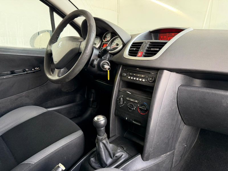 Peugeot 207 2008, foto 17