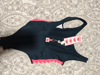 Body Kappa Negro y Rosa