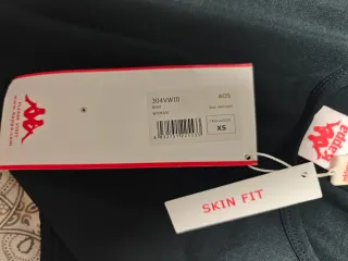 Body Kappa Negro y Rosa