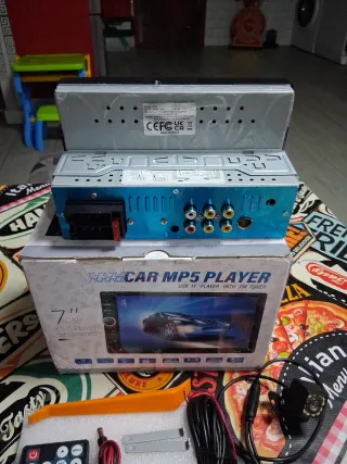 Radio android Pantalla 1Din 7" Mp5 con cámara