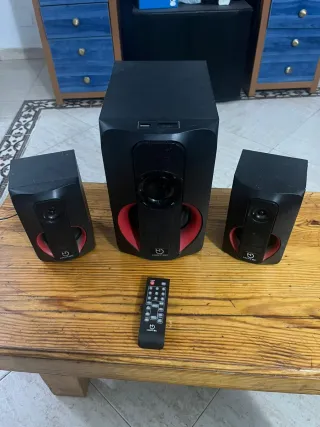 Pioneer DDJ-FLX4 con maleta y altavoces de regalo.