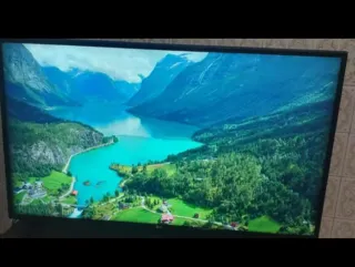 LG 43 Smart TV 4K Wifi Satélite
