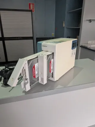 NAS QNAP TS-x31P3 + 4TB (2x2TB)