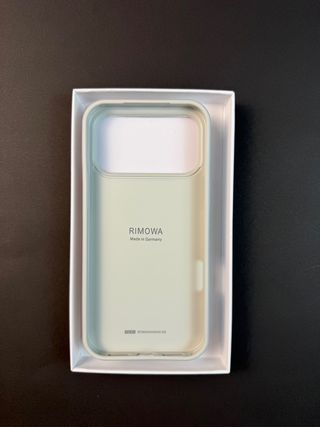 Funda Rimowa 17 Pro Max