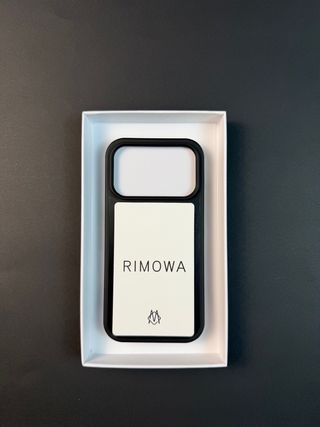 Funda Rimowa 17 Pro Max