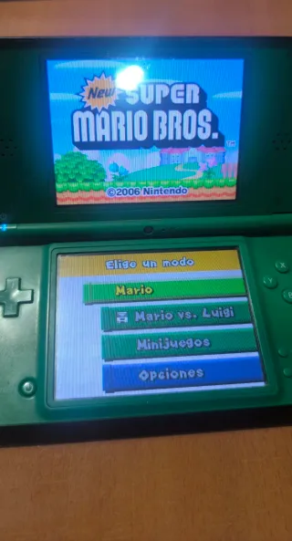 Nintendo DS (DSi) XL Verde +juegos