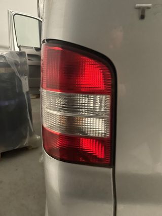 Pilotos Traseros VW T5.1