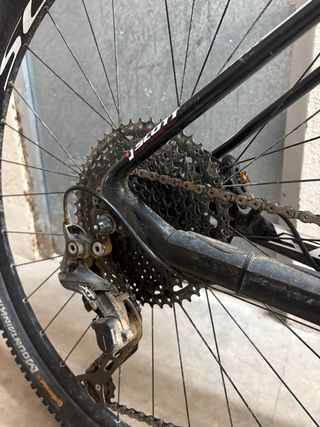 Bicicleta Scott Scott Scale 930 carbono 29”