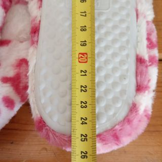 Zapatillas leopardo rosa invierno