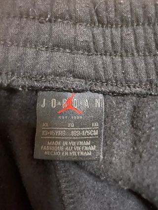 Conjunto Nike Air Jordan Negro Niño