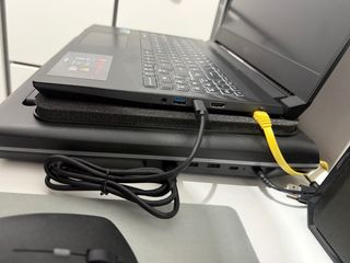 Portátil MSI Pulse GL66 12UEK + ACCESORIOS*