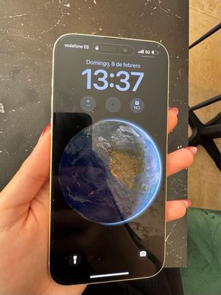 iPhone 15 Plus Amarillo