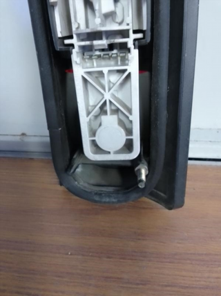 Piloto trasero izquierdo Renault Express F