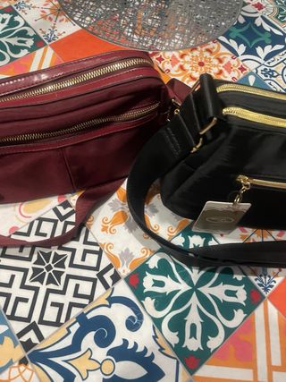 Bolso de mano rojo nuevo