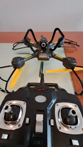 Dron SYMA X53HW FPV Real-Time alto alcance